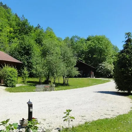 La Roche Du Moulin Villa Saint-More Exterior photo